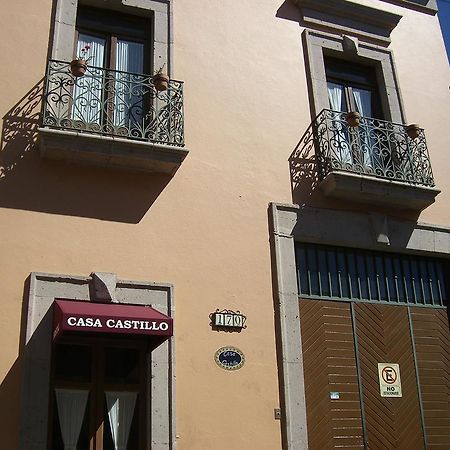 Hostal Casa Castillo Морелия Экстерьер фото