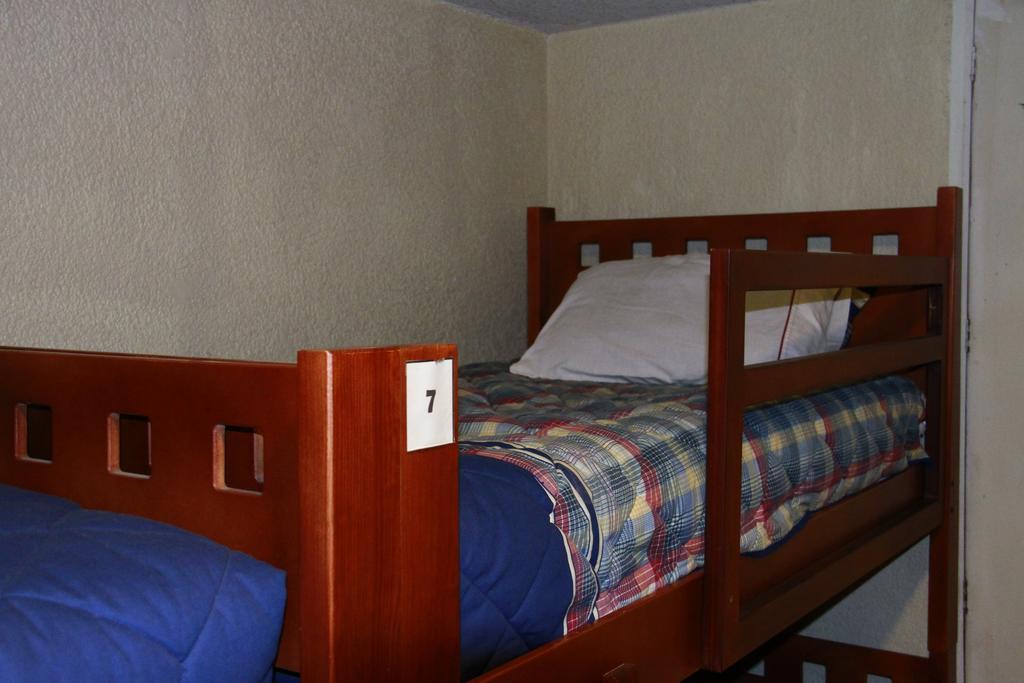 Hostal Casa Castillo Морелия Номер фото